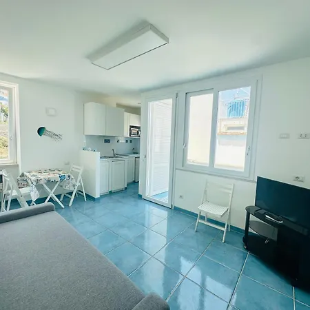 Acquario - Immobilevante * Ponza